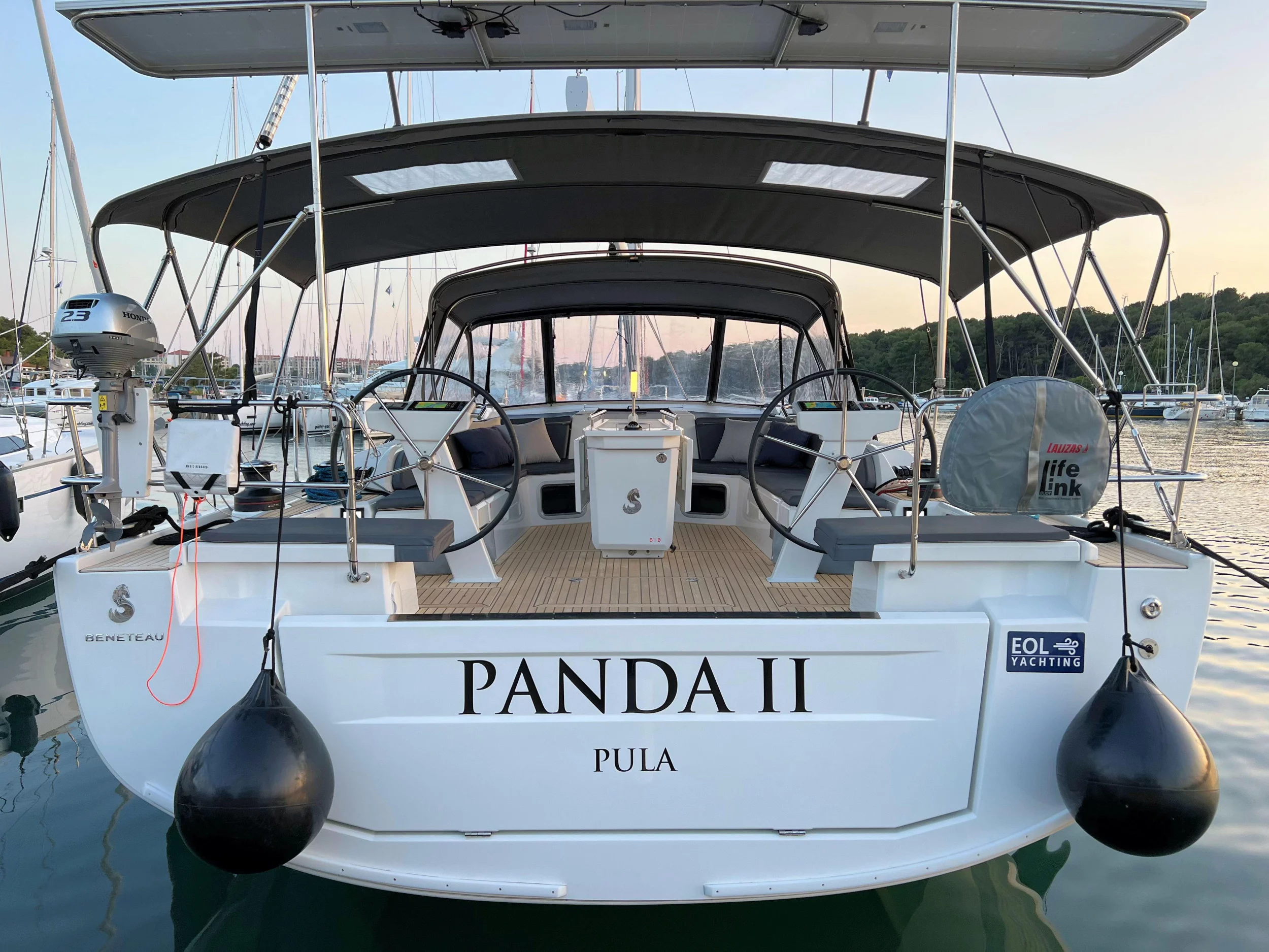 Oceanis 51.1 (Panda II)  - 21
