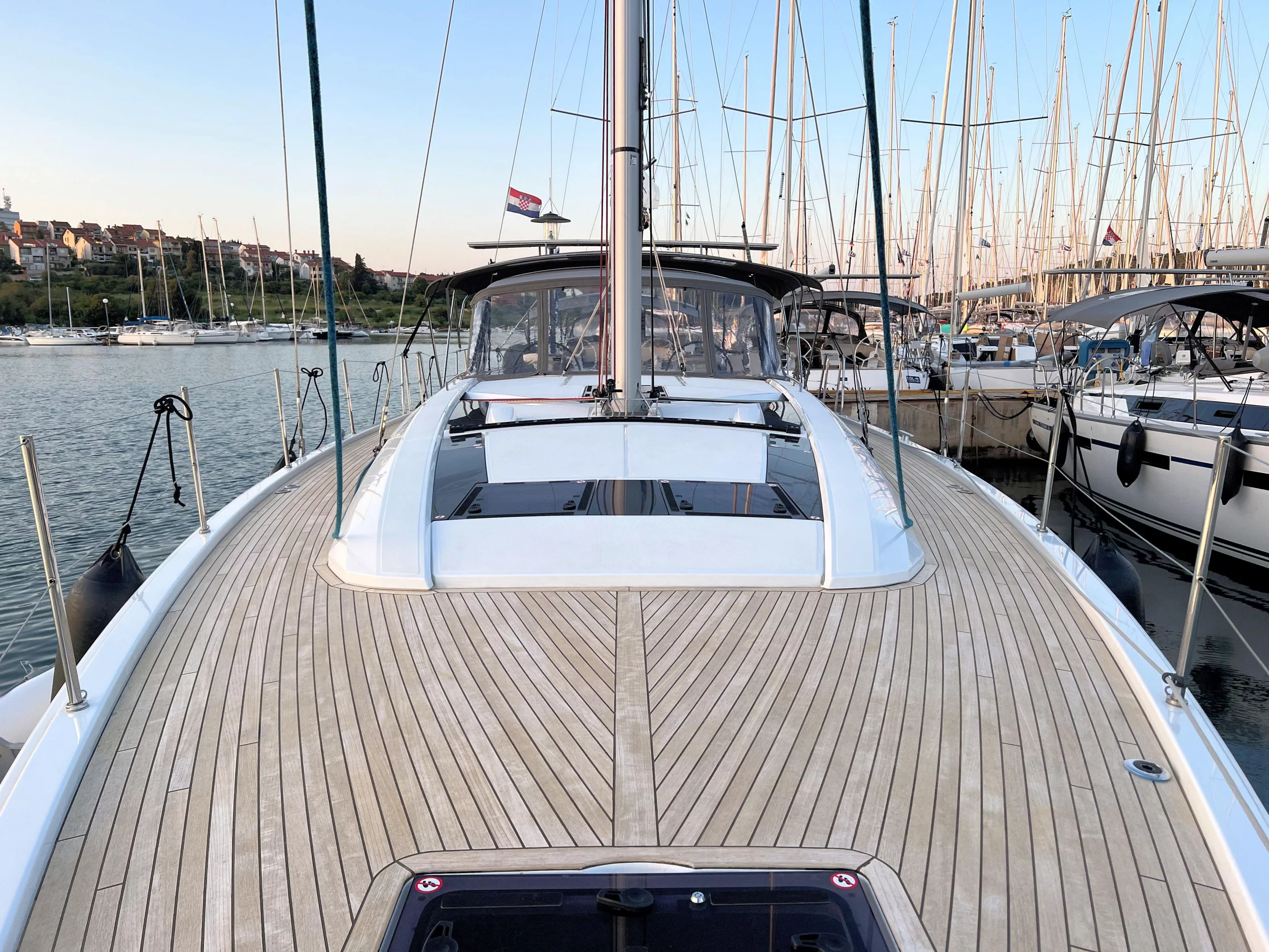 Oceanis 51.1 (Panda II)  - 26