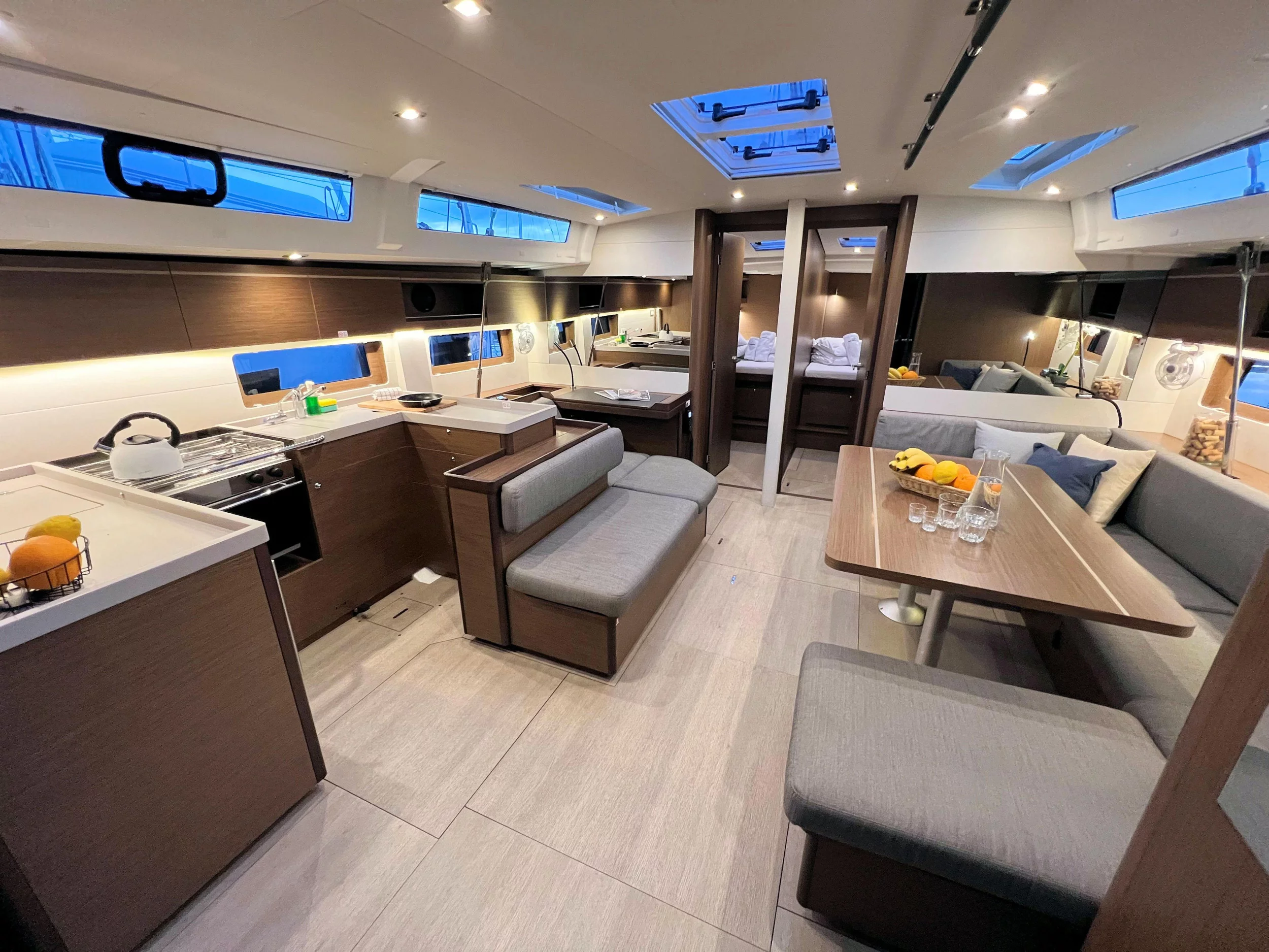 Oceanis 51.1 (Panda II)  - 20