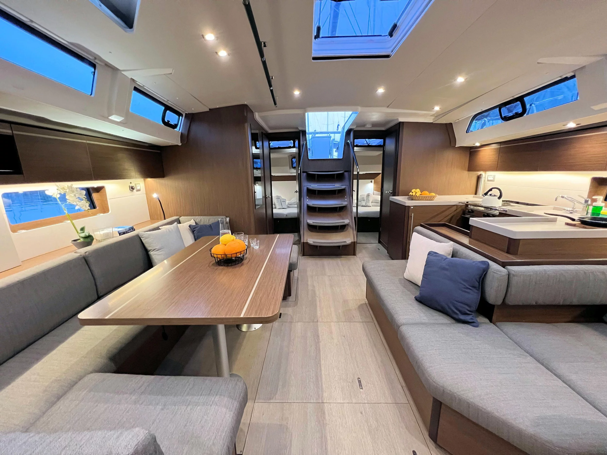 Oceanis 51.1 (Panda II)  - 38