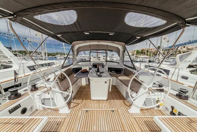 Oceanis 46.1 (ZIA)  - 10