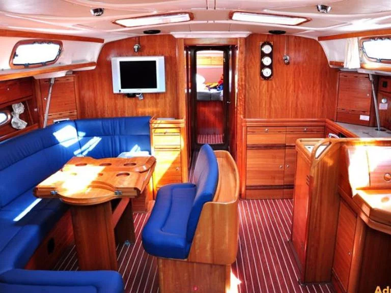 Bavaria 50 Cruiser (Big AS) Interior image - 3