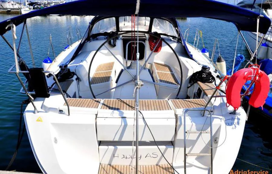 Dufour 44 (Happy AS)  - 3