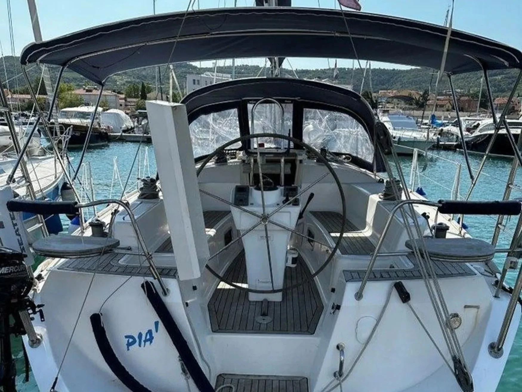 Y 40 (Pia) Main image - 0