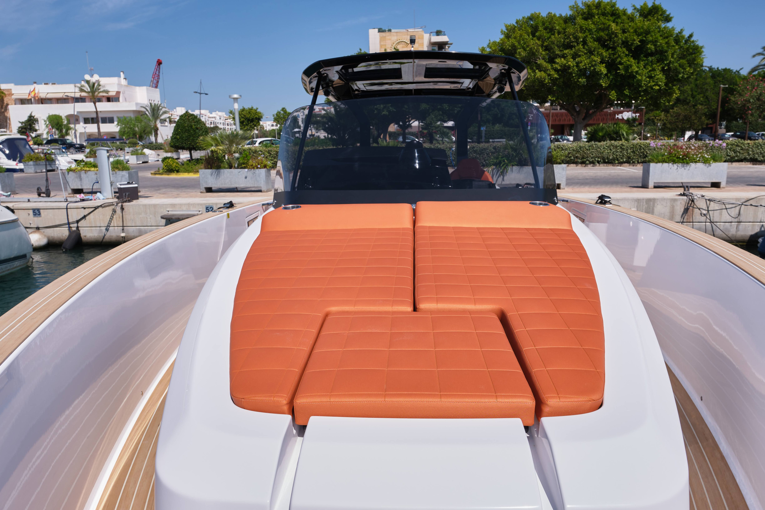 Photo #8 - Pardo 38 (Roll) en Talamanca - 21384
