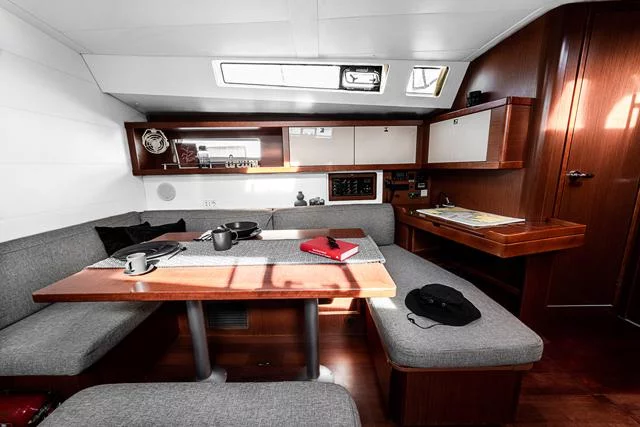 Oceanis 45 (THEIA)  - 2