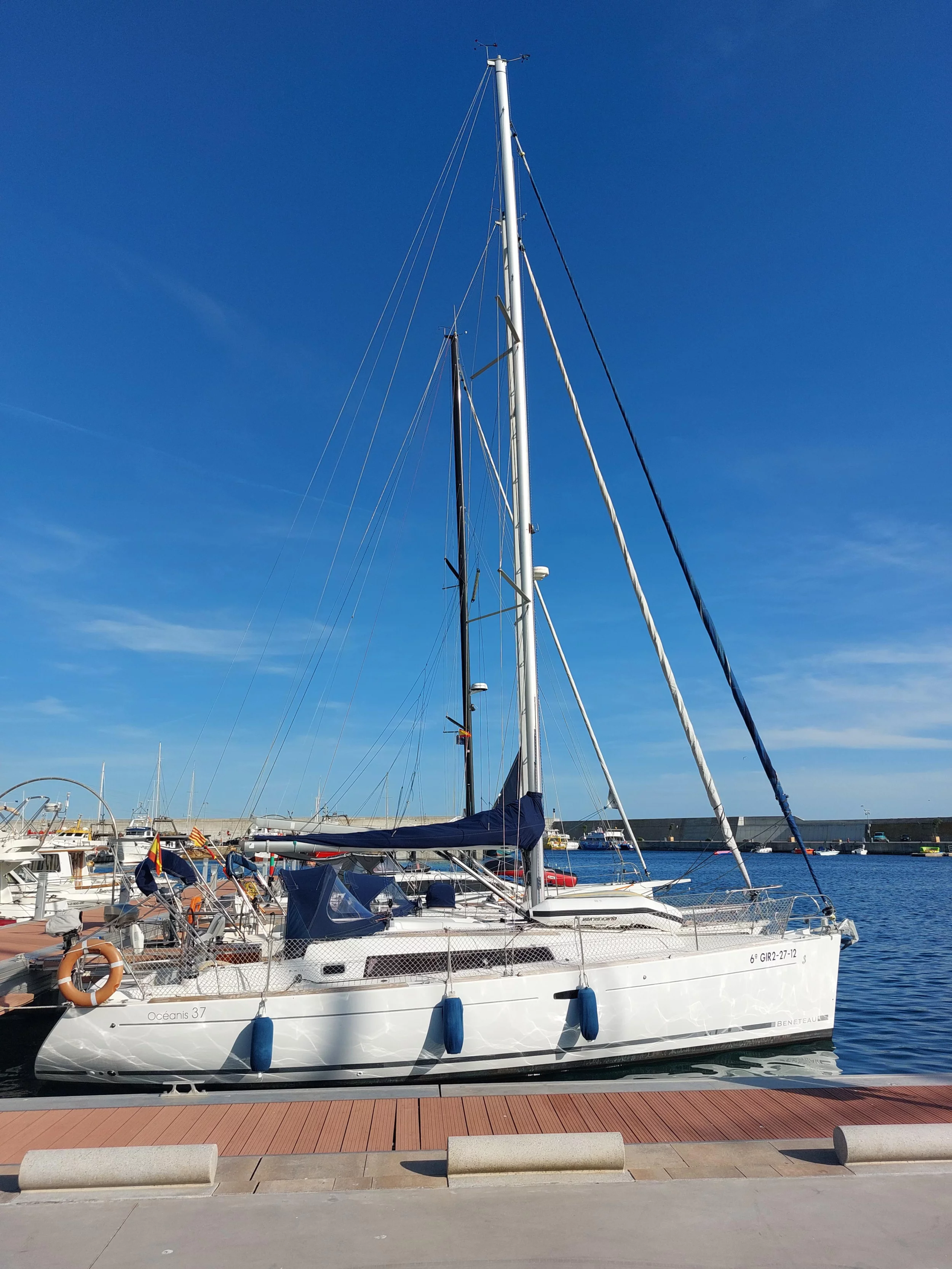 Oceanis 37 (Tristaina)  - 11