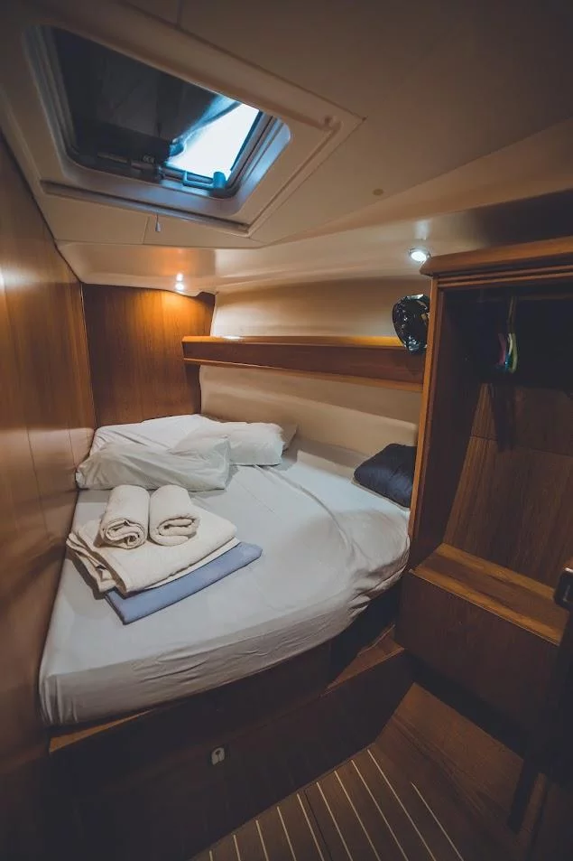 Sun Odyssey 49i (Anax)  - 11