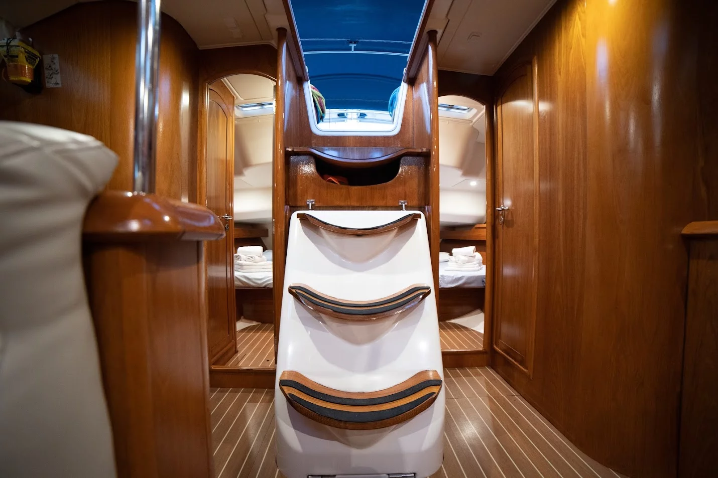 Sun Odyssey 49i (Anax)  - 9