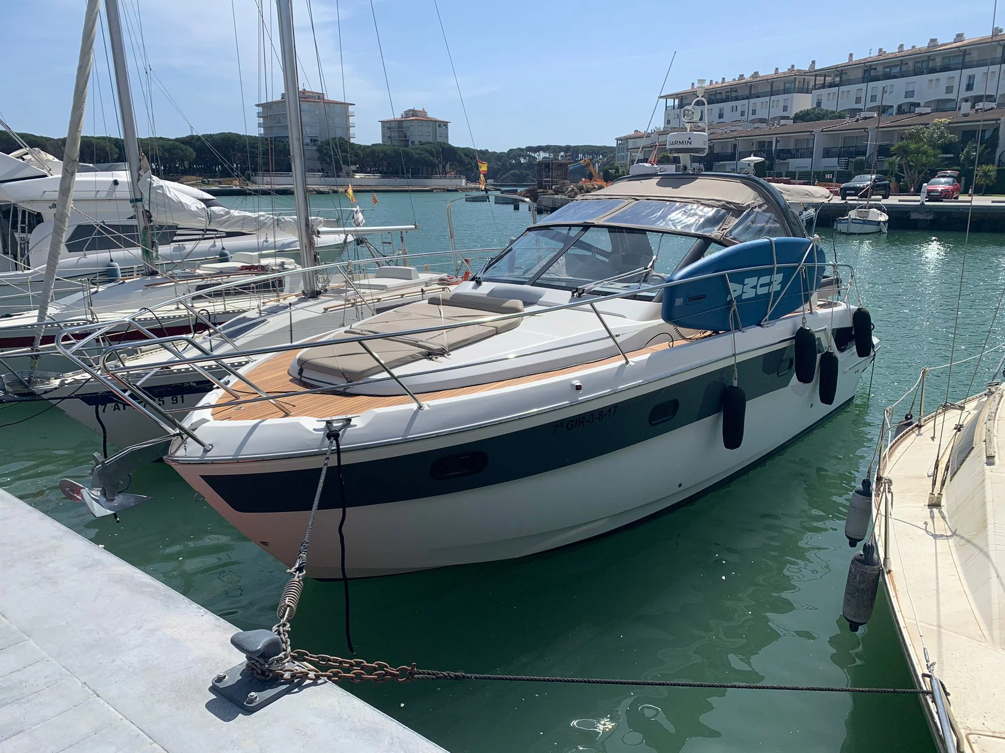 Bavaria Sport 330 Open (Sunrise I)  - 14