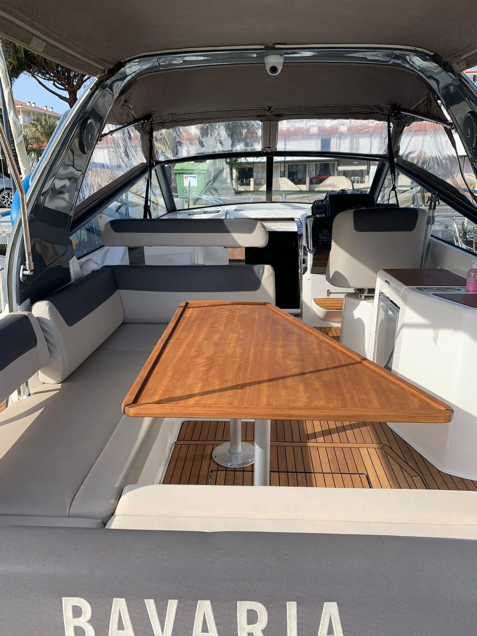 Bavaria Sport 330 Open (Sunrise I)  - 8