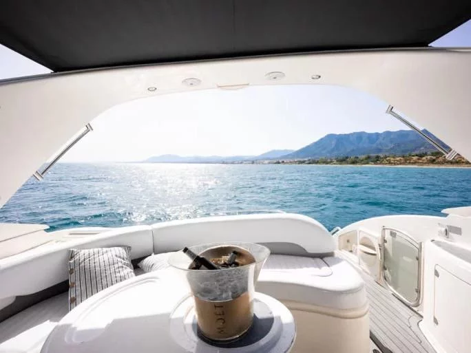 Targa 43 (Better Late Than Never) Interior image - 2