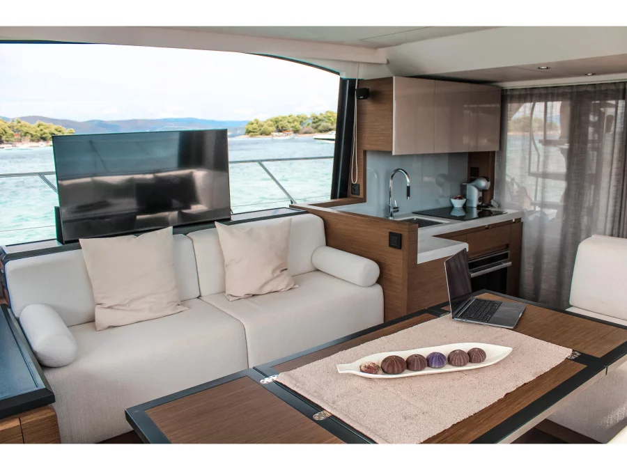 Monte Carlo 52 (Nora) Interior image - 19