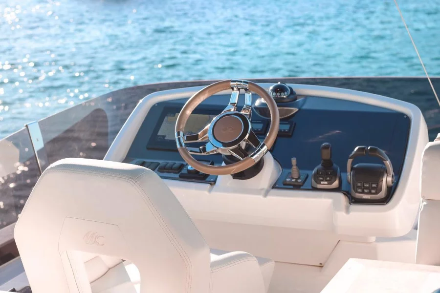 Monte Carlo 52 (Nora)  - 25