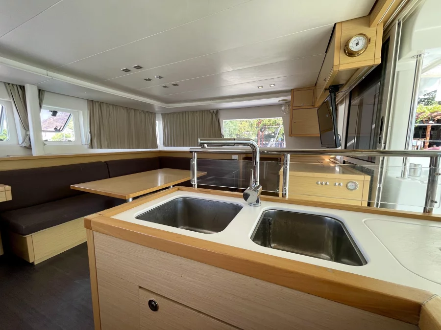 Lagoon 450 Fly (Altair)  - 19