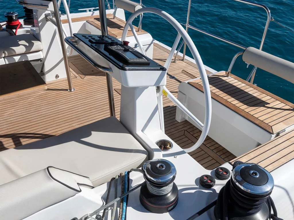 Oceanis 54 (Philia)  - 17