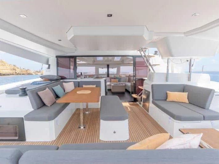 Elba 45 (Christina) Interior image - 17