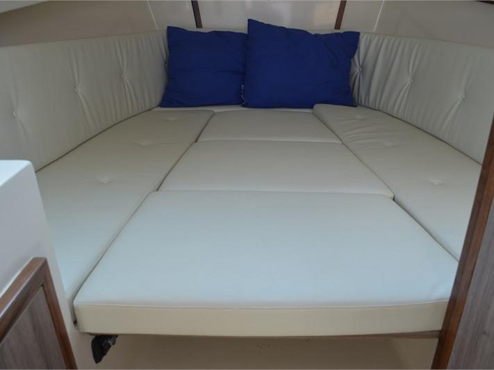 Interior image - 2
