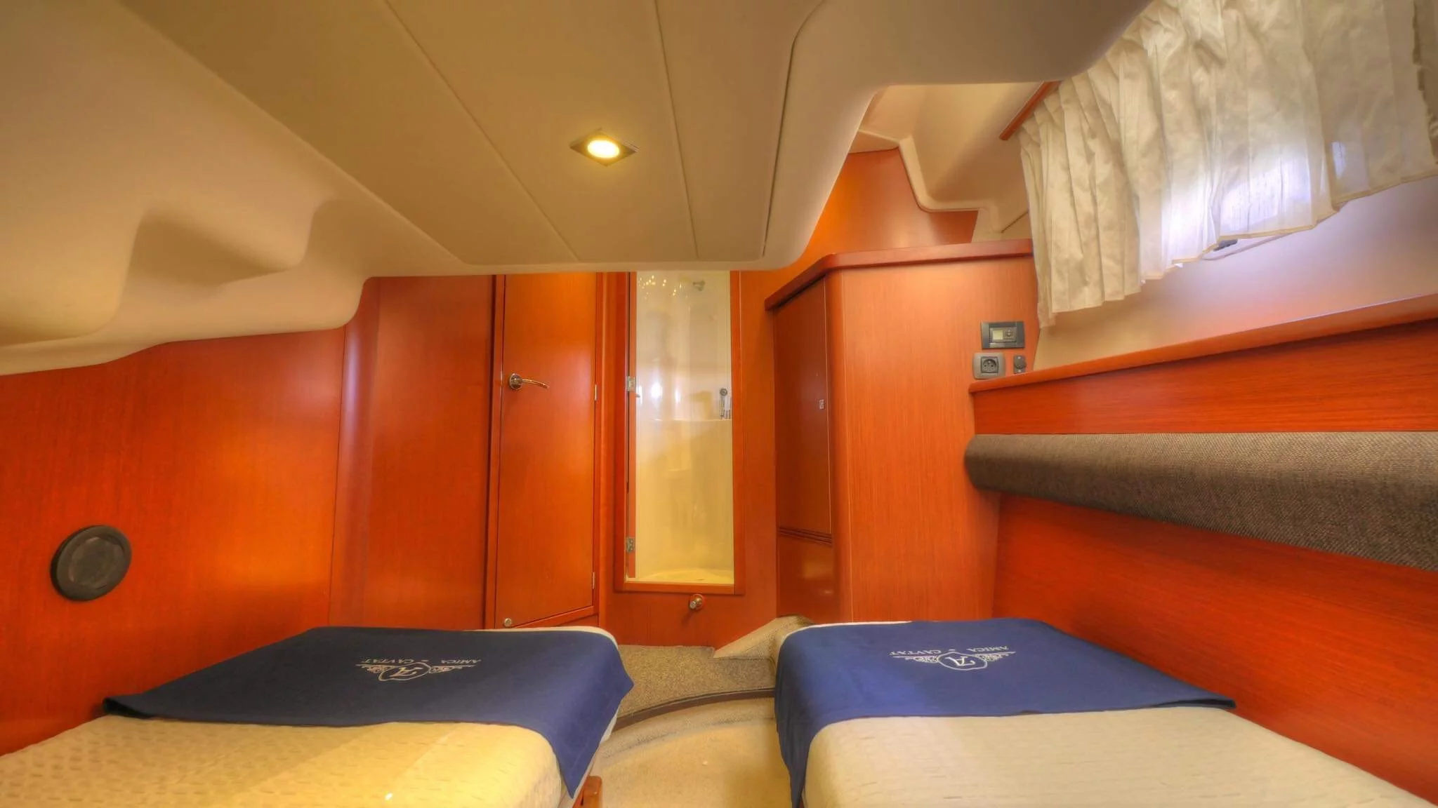 Prestige 440 Fly (Amica)  - 12