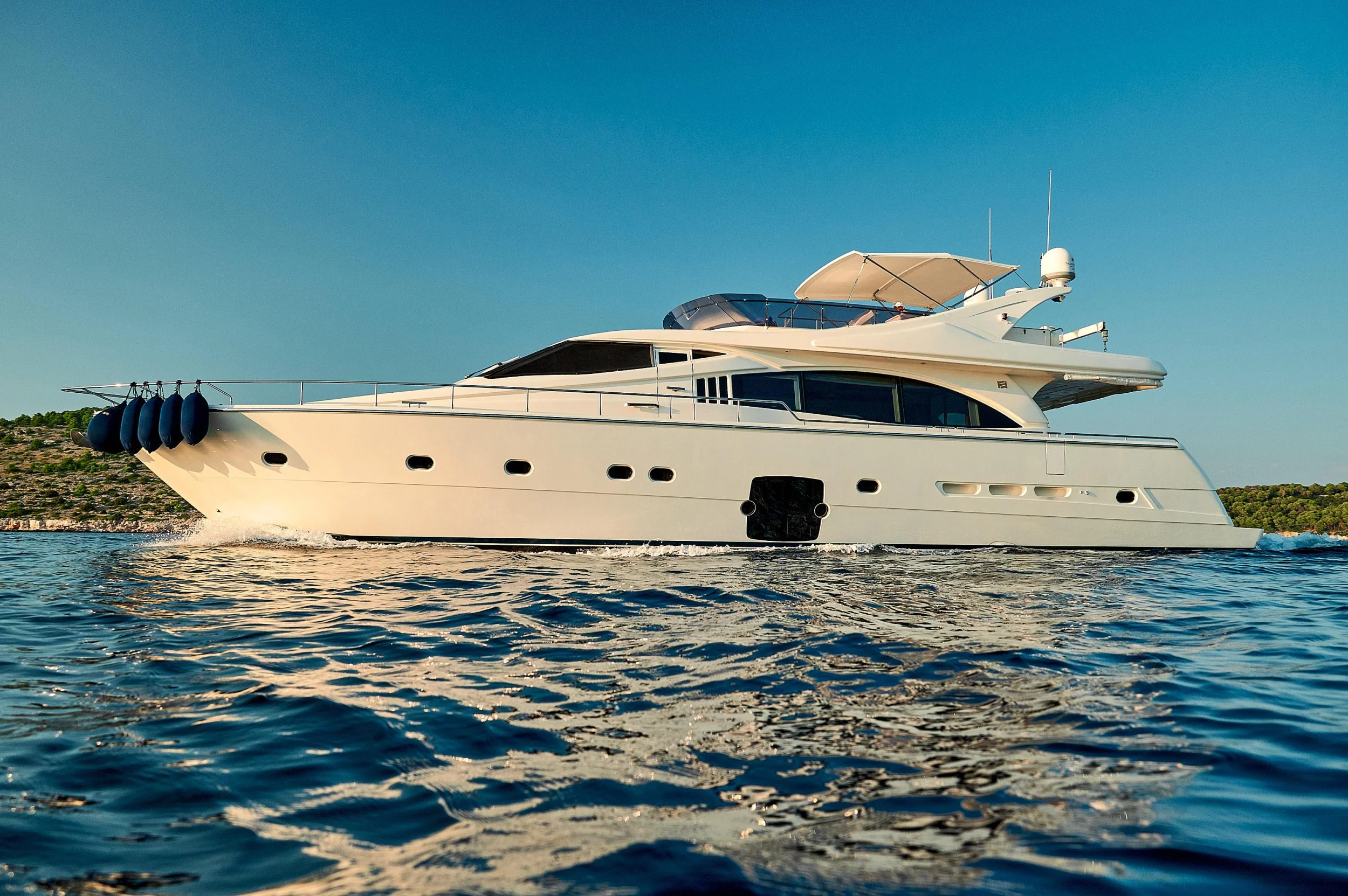 Ferretti 731 (Stella d'Oro)  - 51