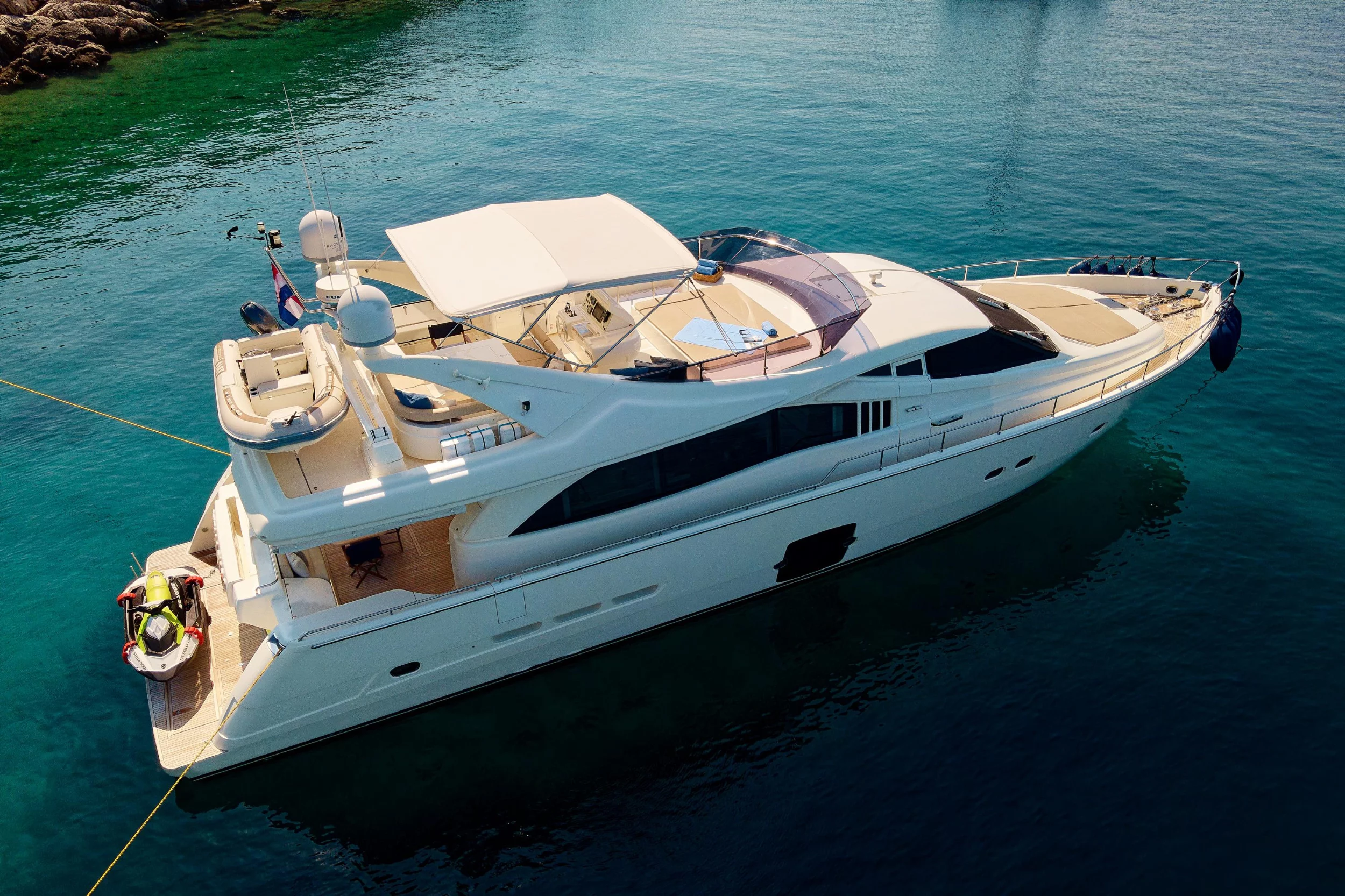Ferretti 731 (Stella d'Oro)  - 57