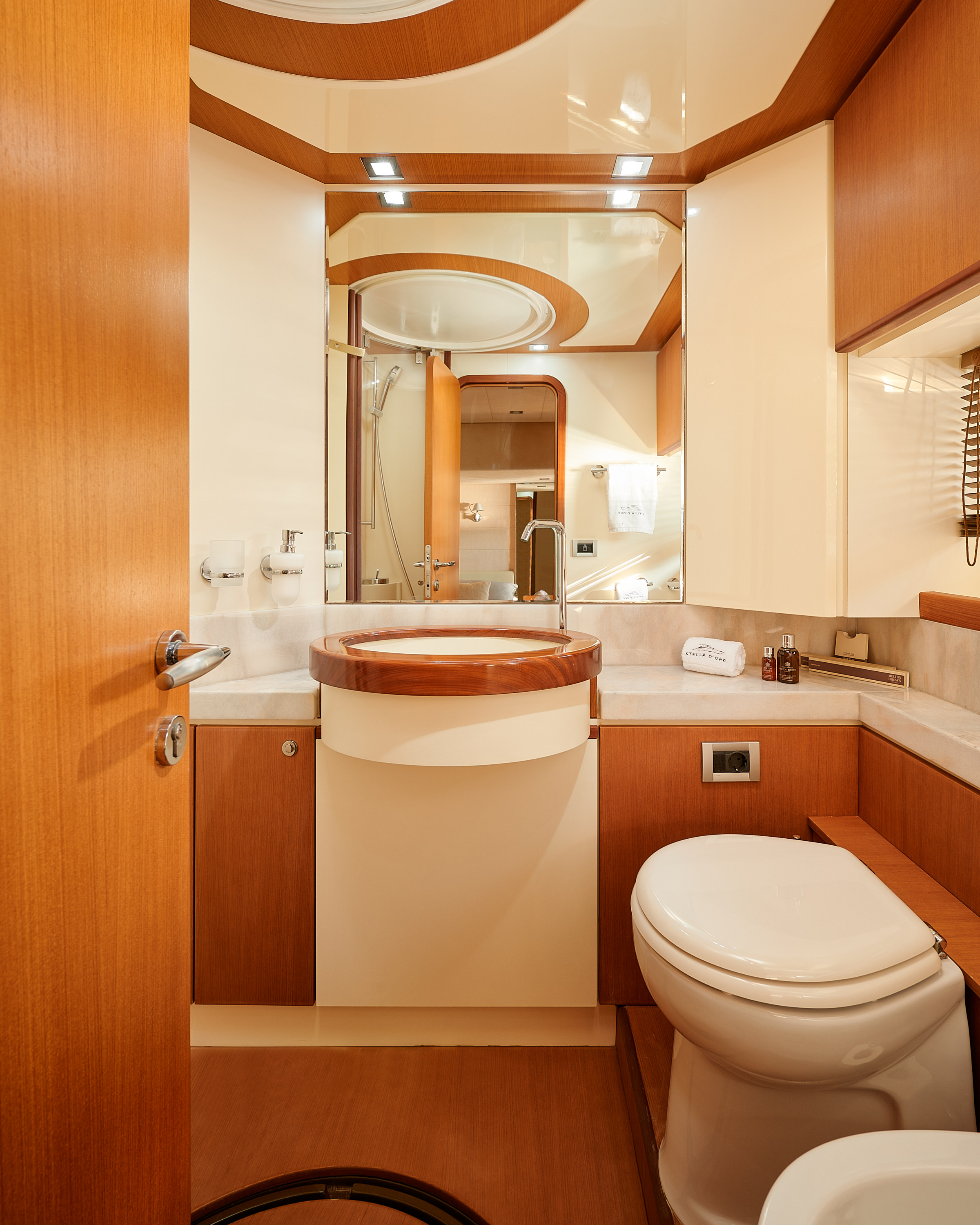 Photo #16 - Ferretti 731 (Stella d'Oro) en Tribunj - 21625