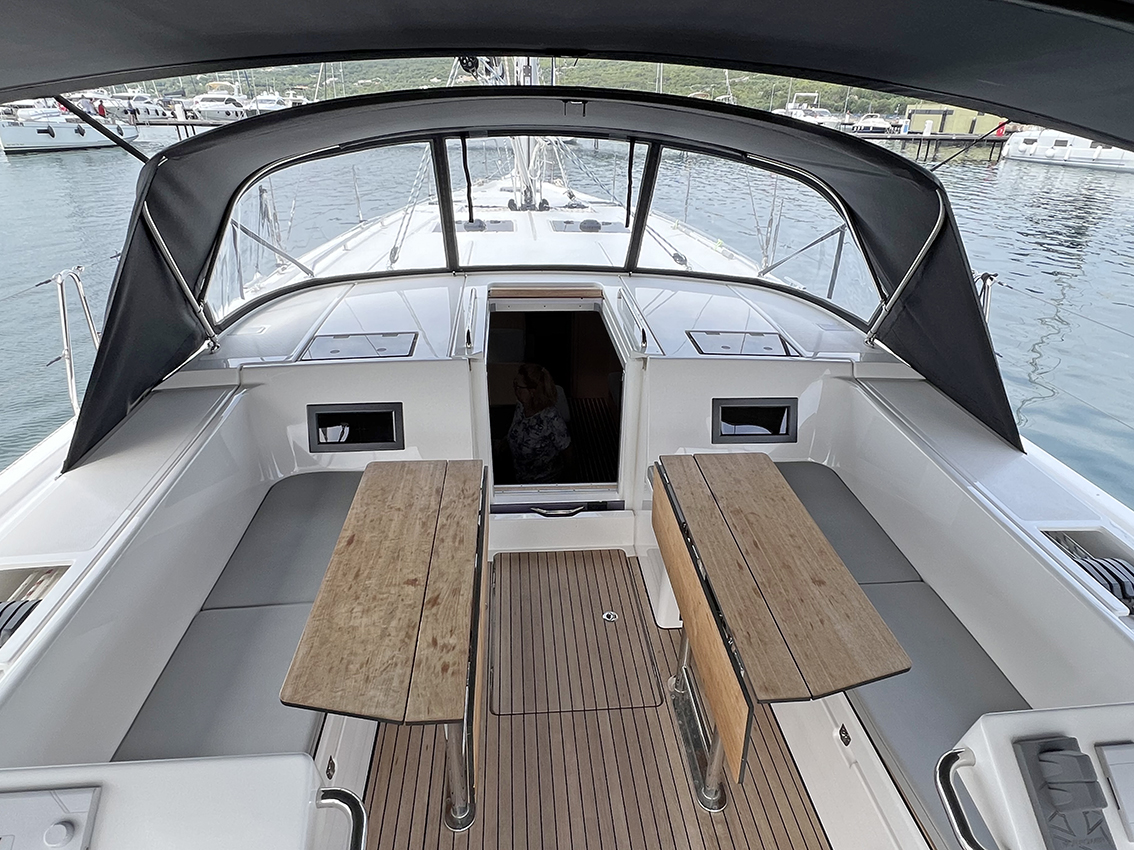 Photo #11 - Bavaria C45 Style (SUNNY) in Krk - 21626