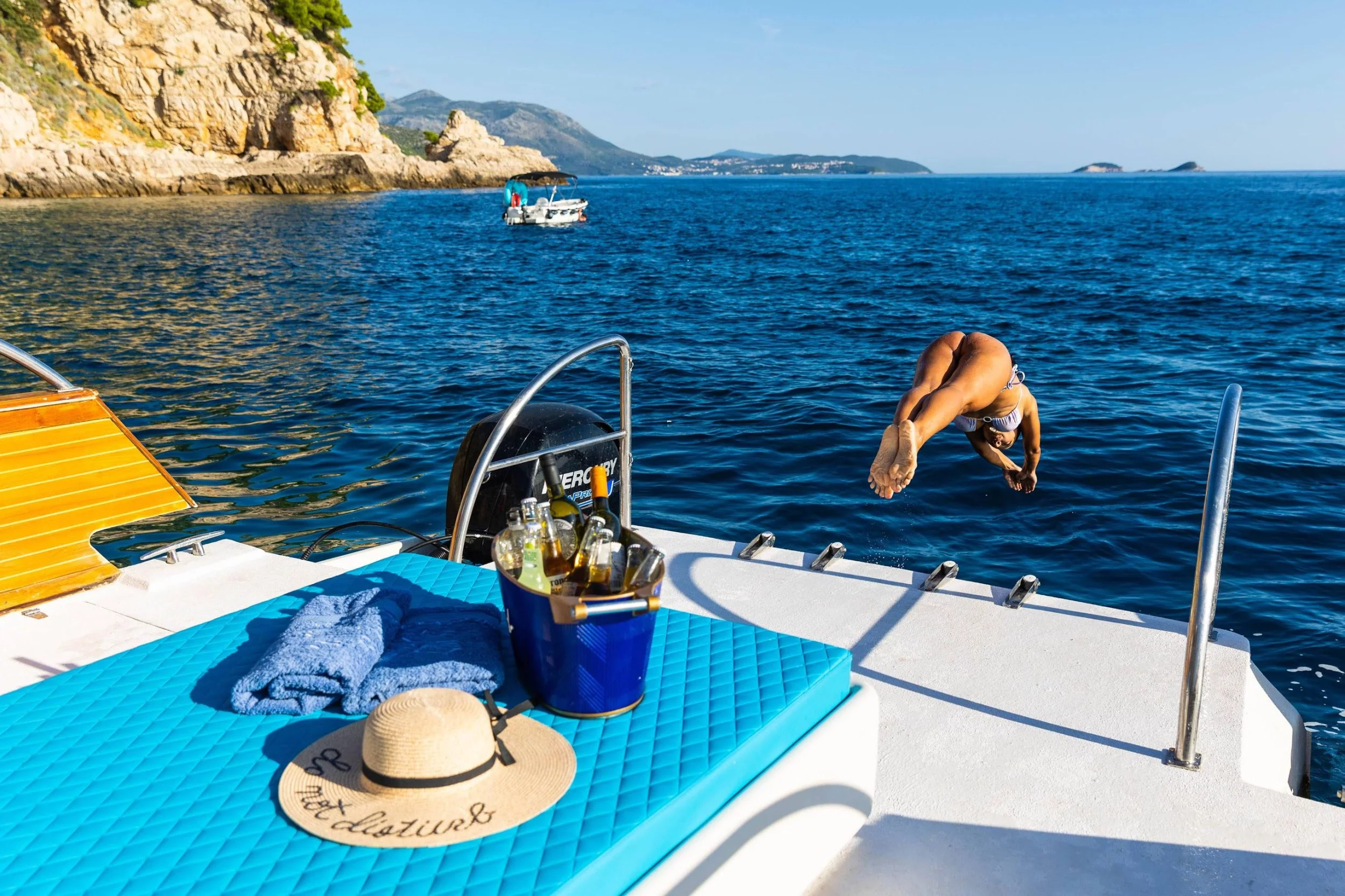 Custom build catamaran (Allegra)  - 23