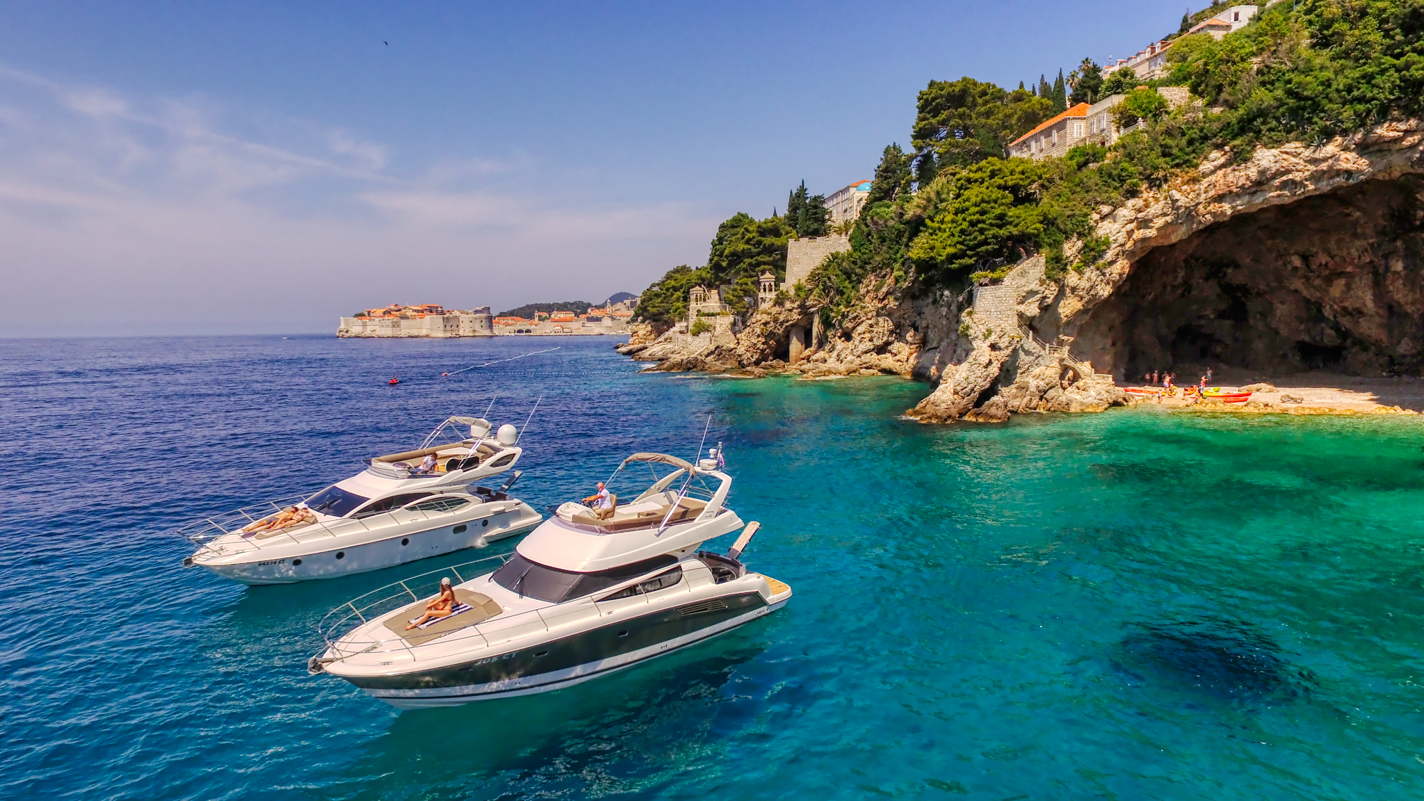 Photo #8 - Azimut 43 Fly (Aphrodite) in Dubrovnik - 21561