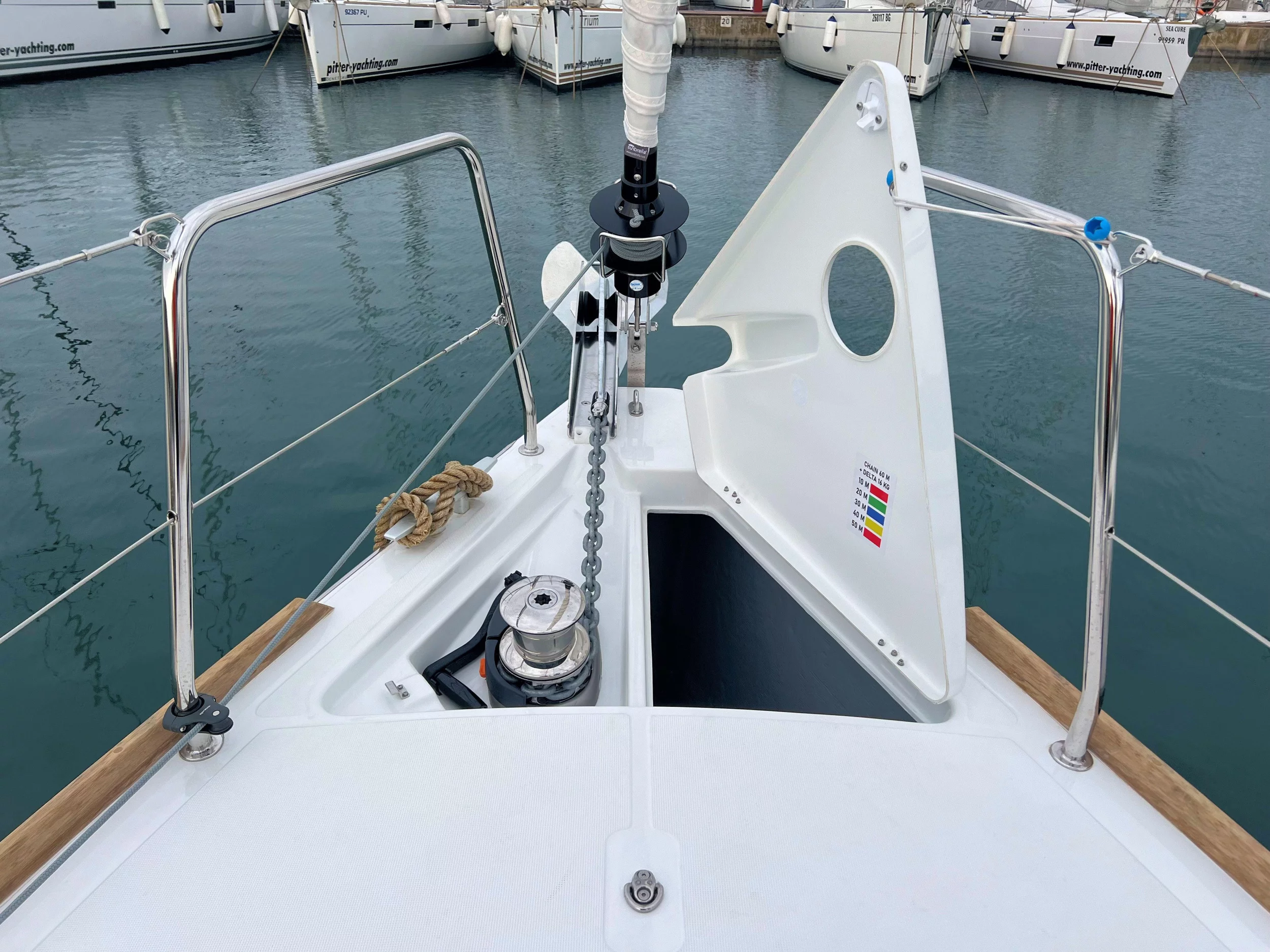 Oceanis 38.1 (Jana)  - 29