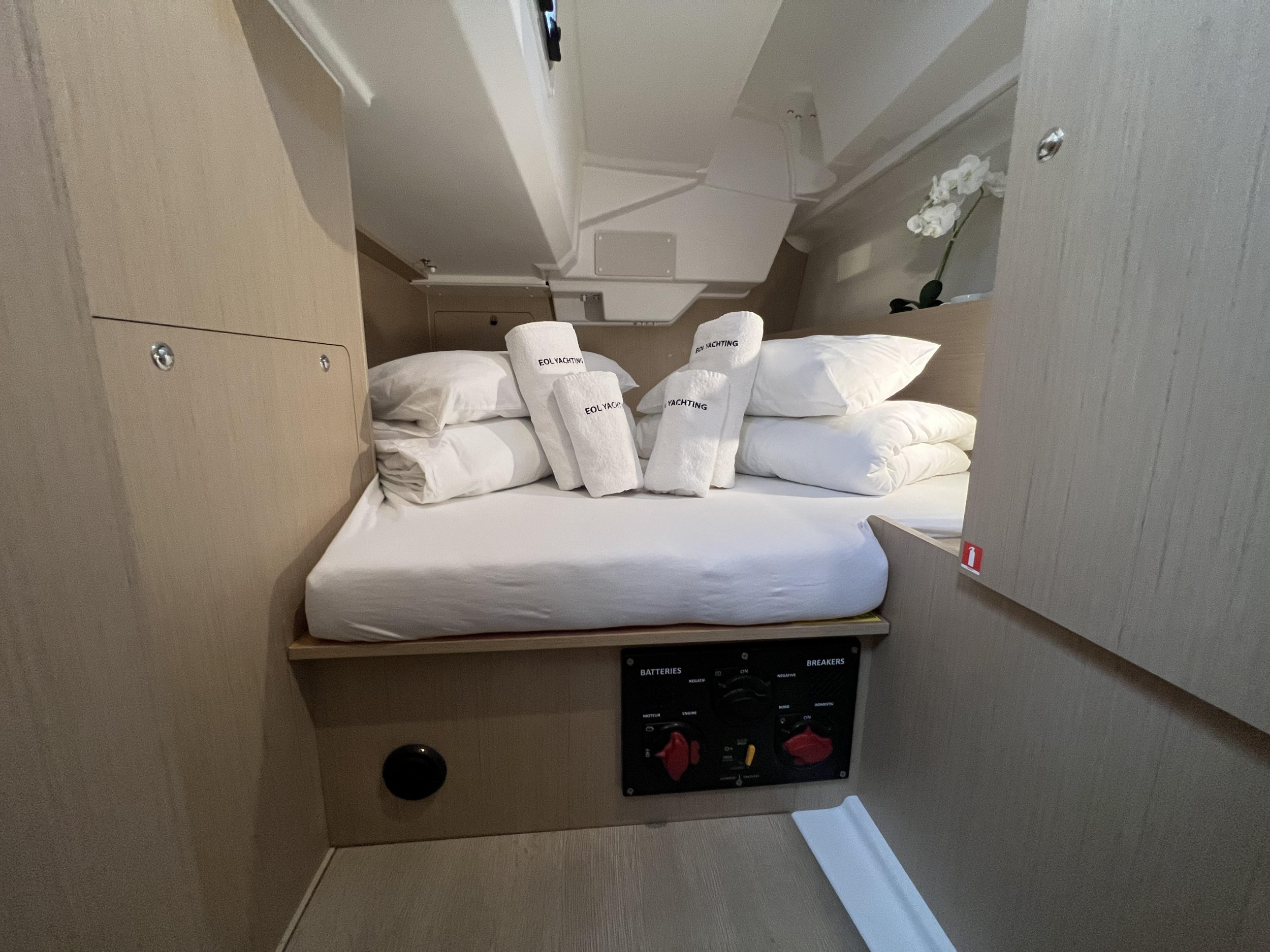 Photo #6 - Oceanis 38.1 (Jana) in Pula - 17958