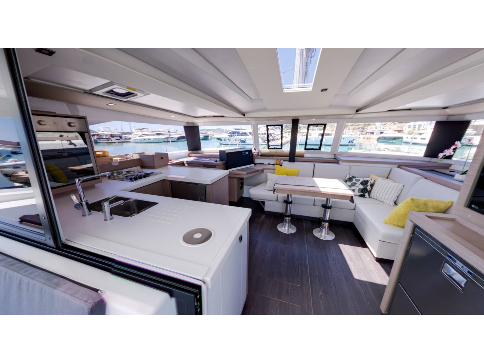 Photo #6 - Astréa 42 (MAGIC SUMMER) in Trogir - 16029