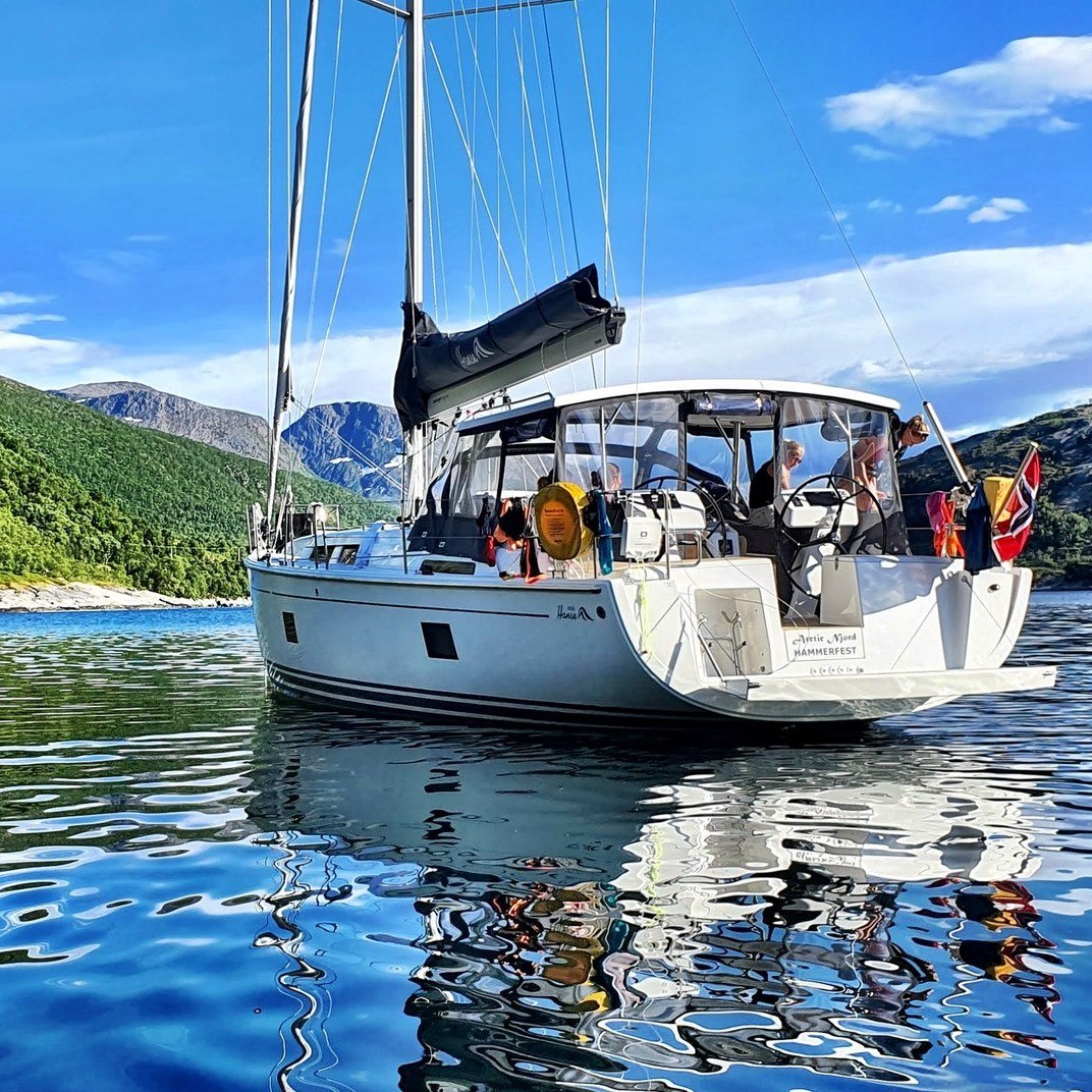 Photo #9 - Hanse 458 - 80 (Arctic Njord) in Tromso - 18345