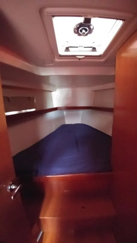 Oceanis 43 (Beluga)  - 22