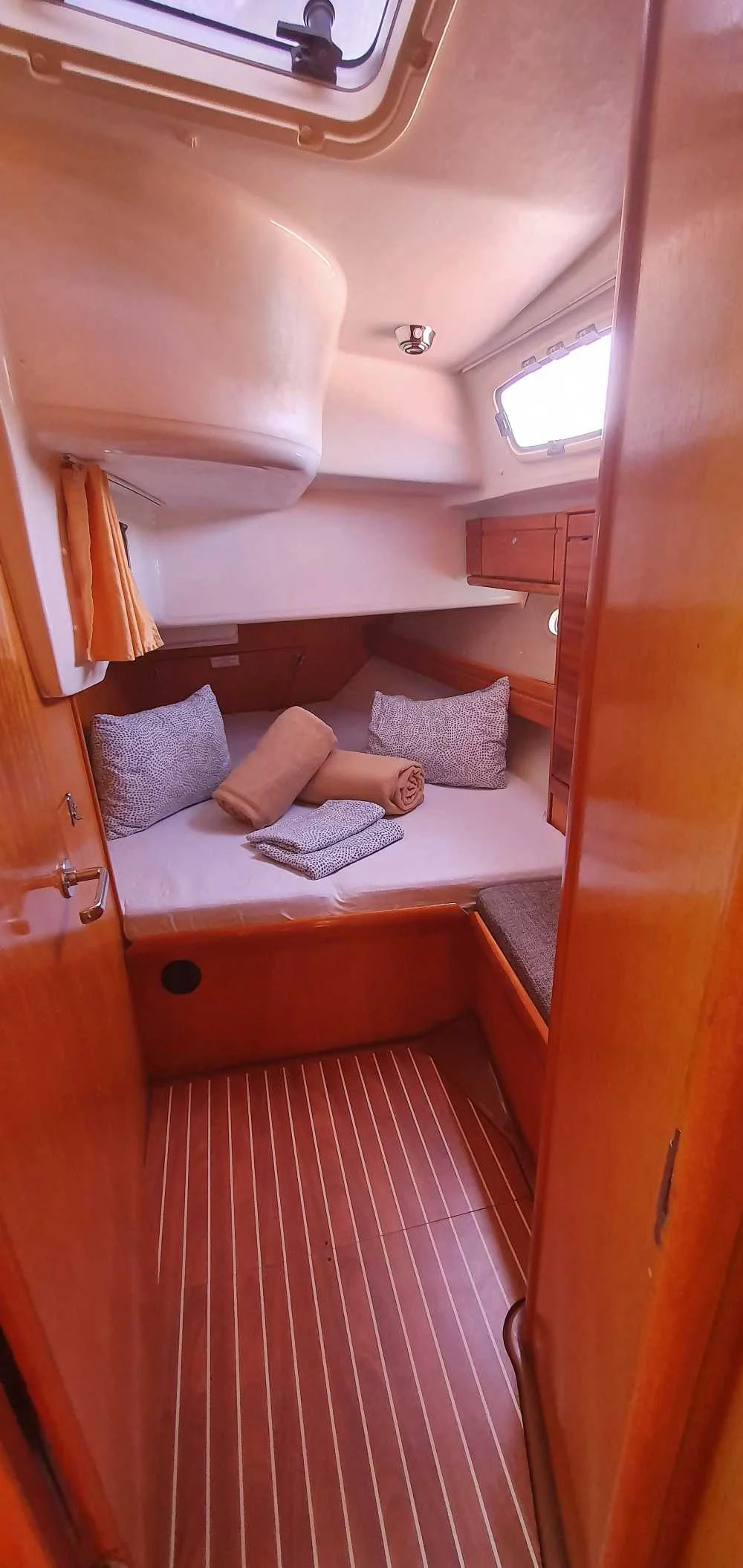 Bavaria 50 Cruiser (Led Zeppelin)  - 14