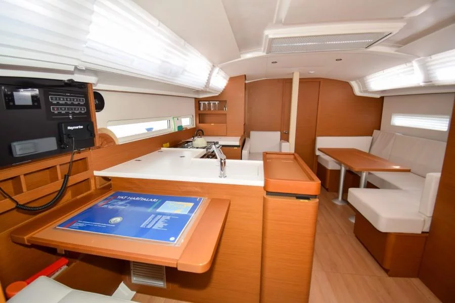 Sun Odyssey 410 (Sky Ela)  - 9
