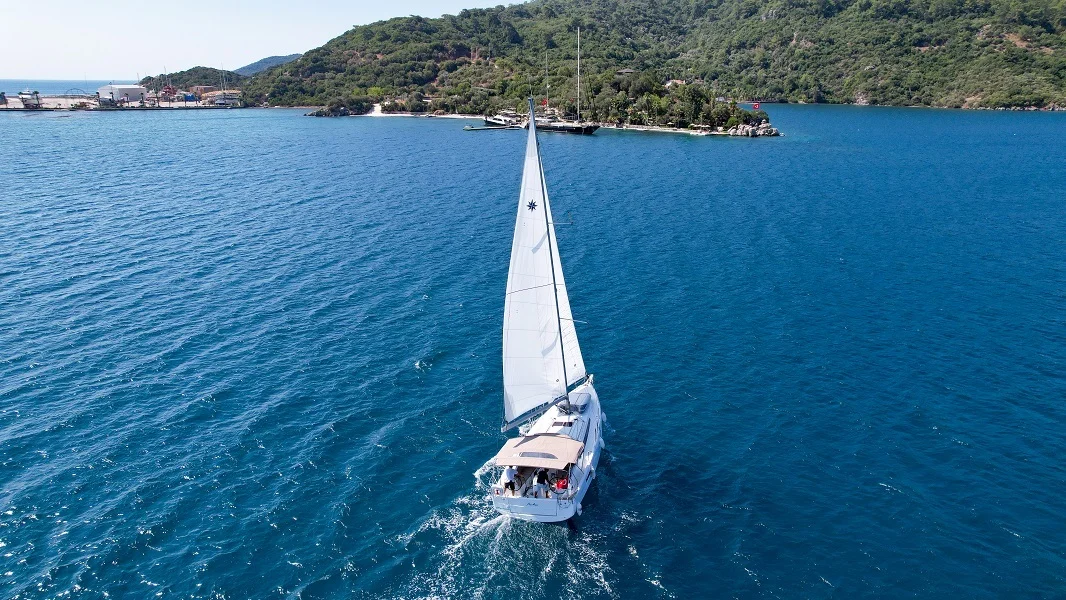 Photo #3 - Sun Odyssey 410 (Sky Asya) in Marmaris - 18785