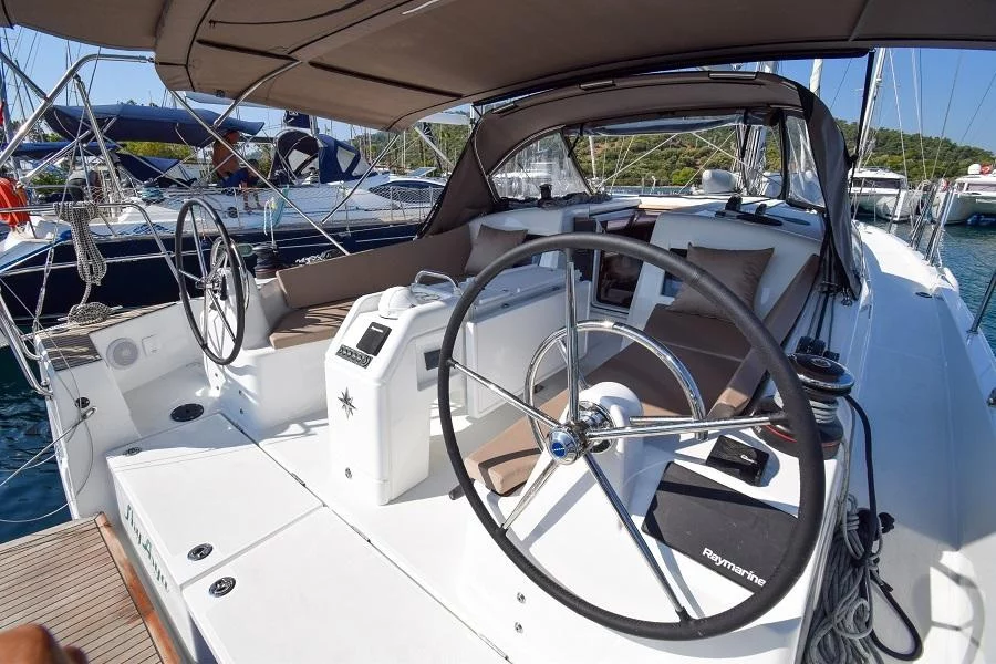 Sun Odyssey 410 (Sky Asya)  - 19