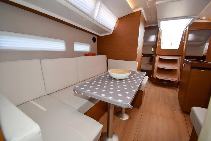 Sun Odyssey 410 (Sky Asya)  - 6