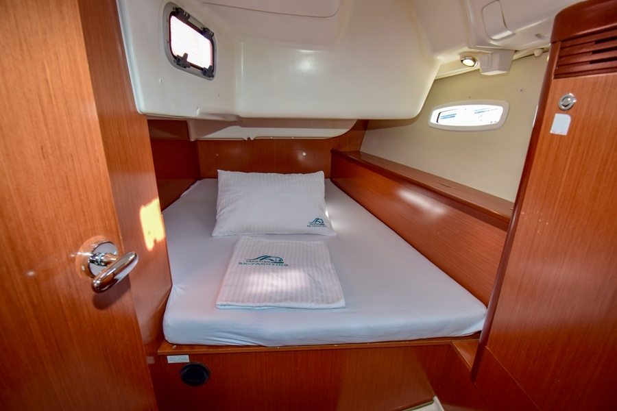 Photo #5 - Oceanis 40 (Zezo) in Marmaris - 7707