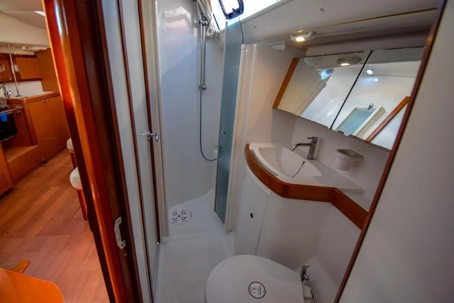 Oceanis 40 (Zezo)  - 7