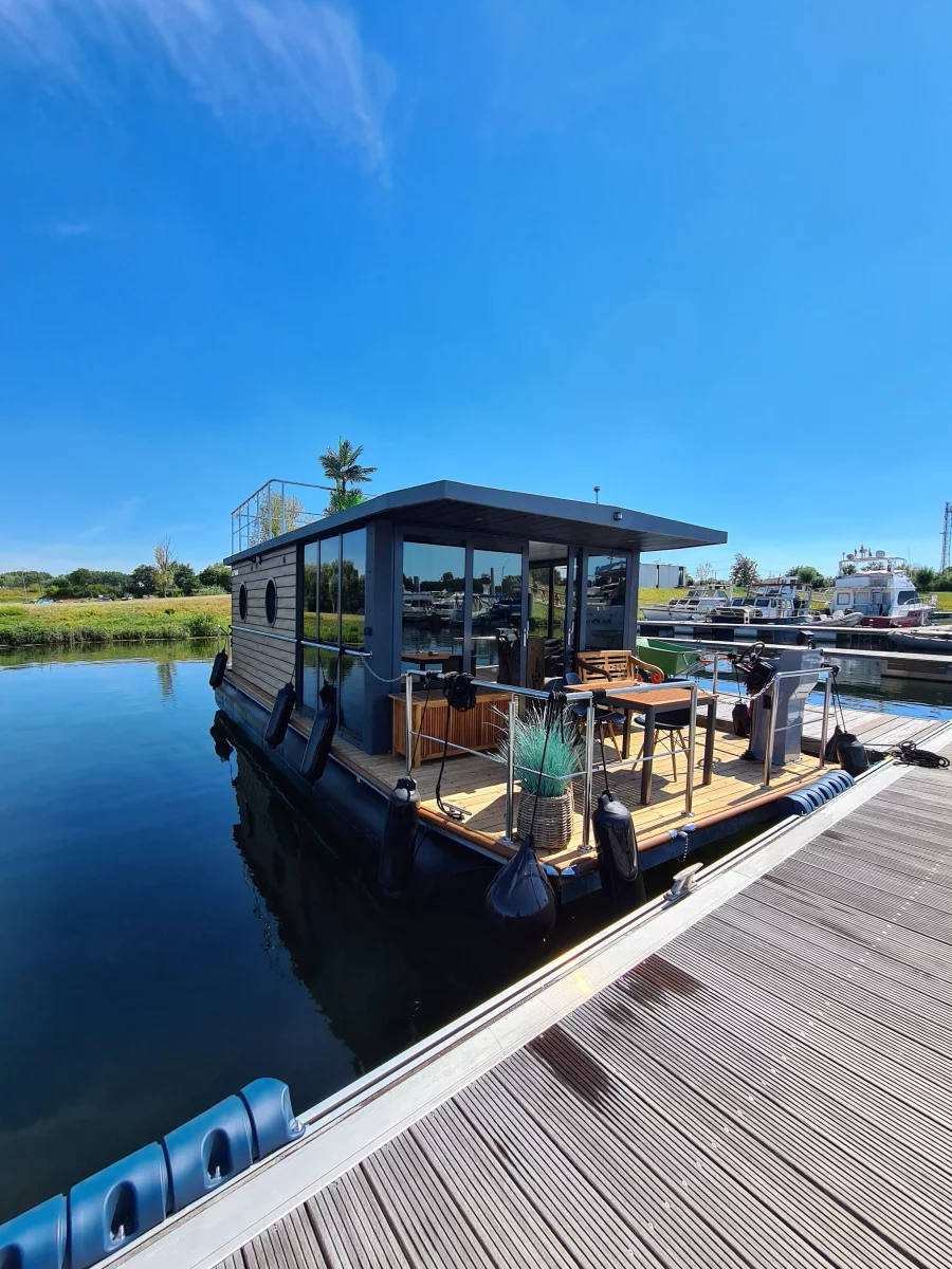 Houseboat (La Mare L) (Neo)  - 5