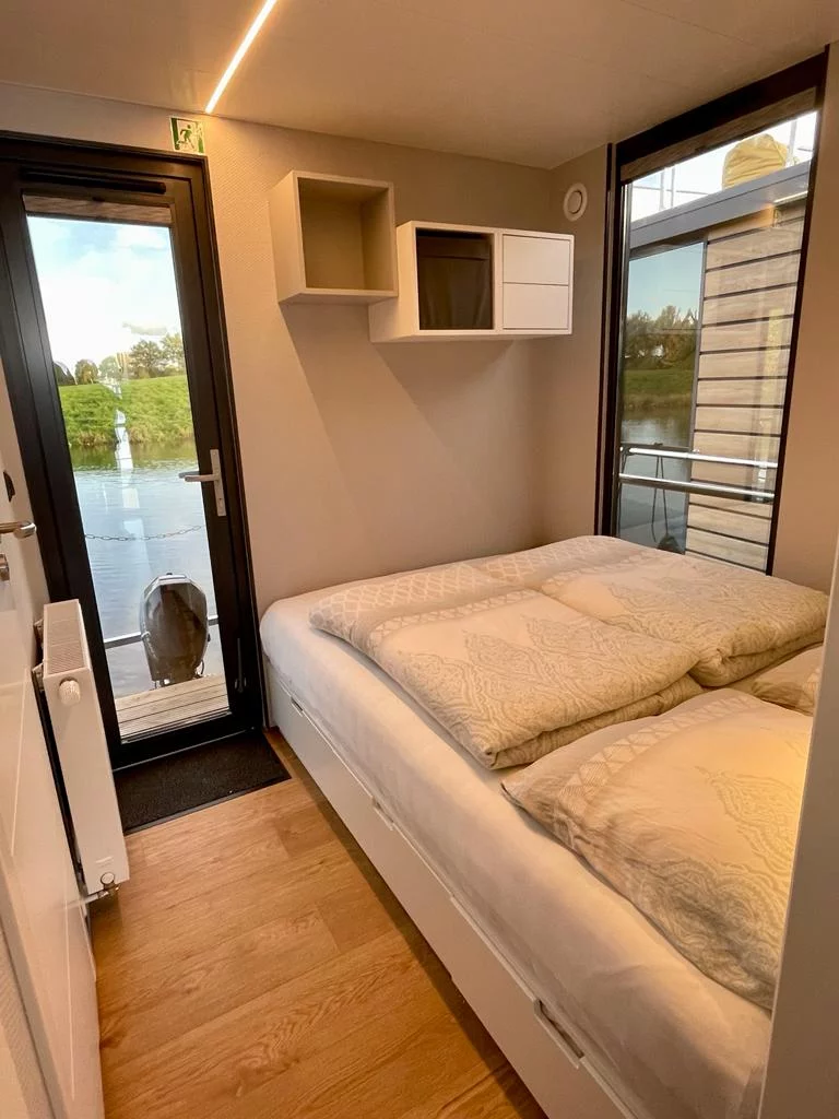 Houseboat (La Marre Plus & Lamre M) (Hamburg)  - 14