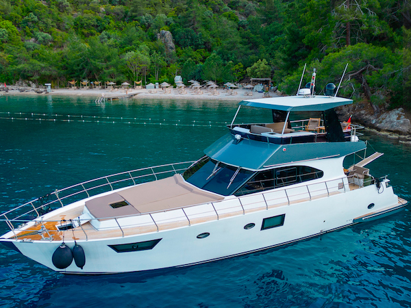 Photo #1 - Motoryacht - Golden Blue (Golden Blue) en Fethiye - 21782