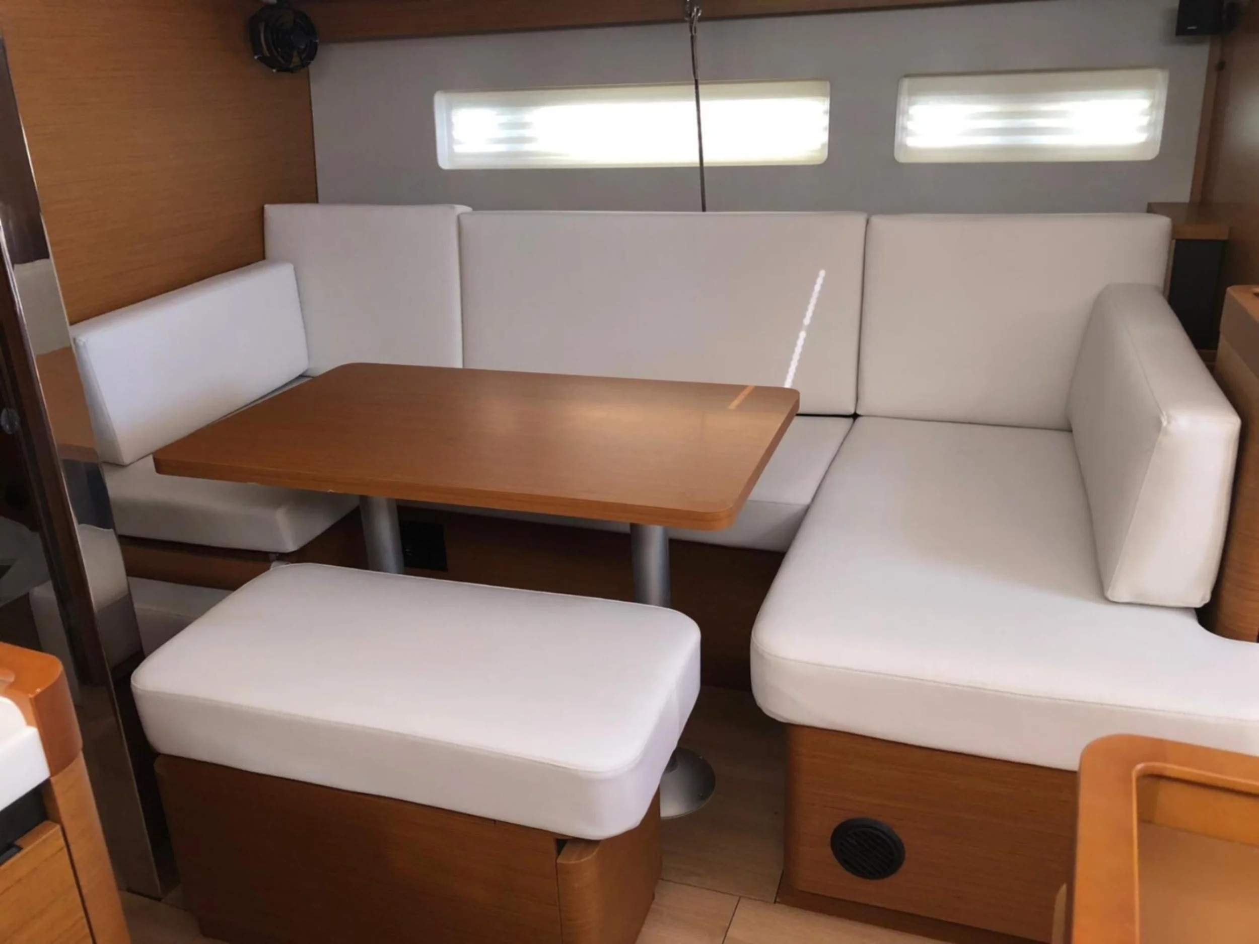 Sun Odyssey 440 (Obi Wan Kenobi)  - 2