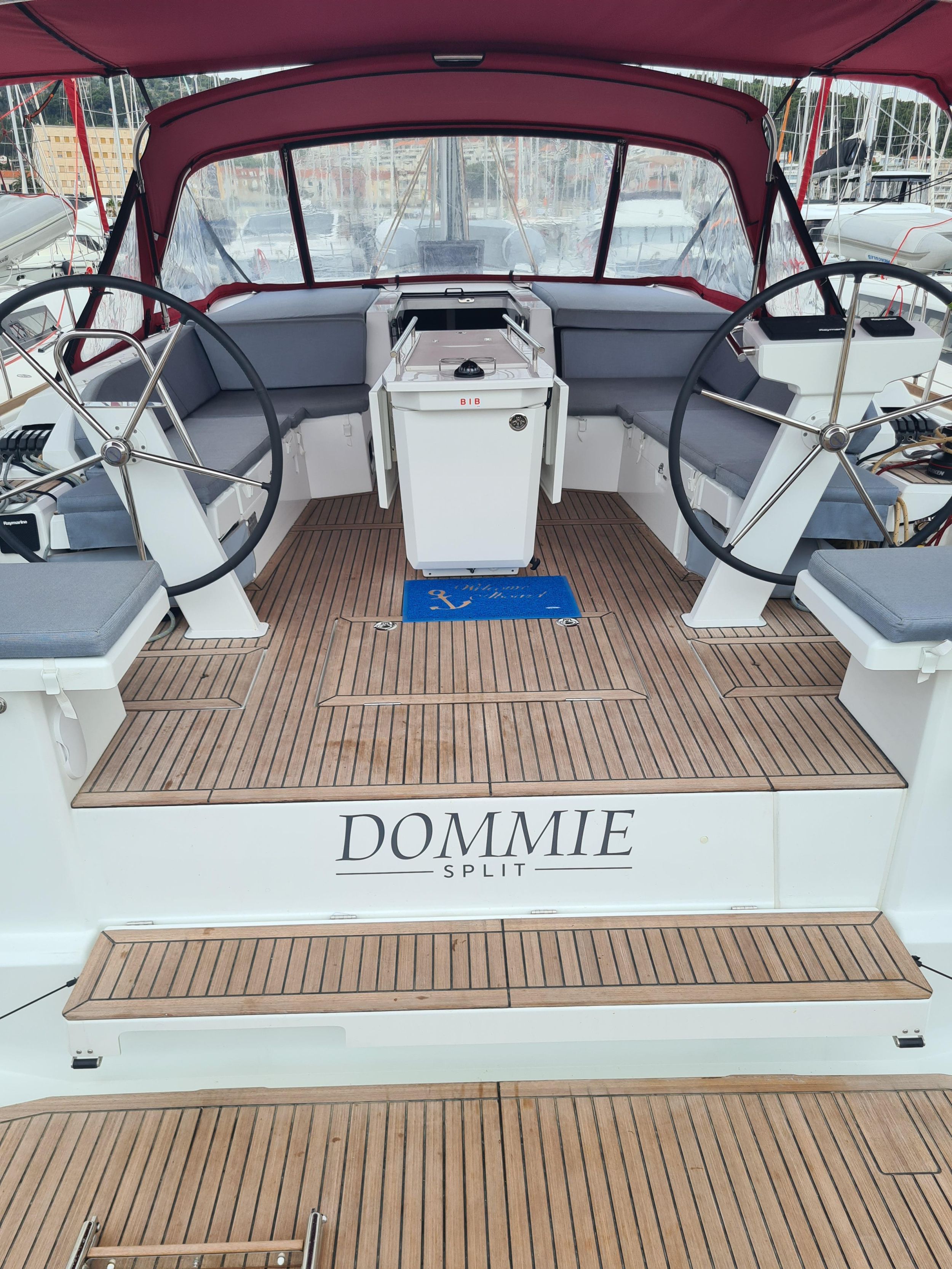 Photo #11 - Oceanis 46.1 - 5 cab (DOMMIE) in Split - 20382