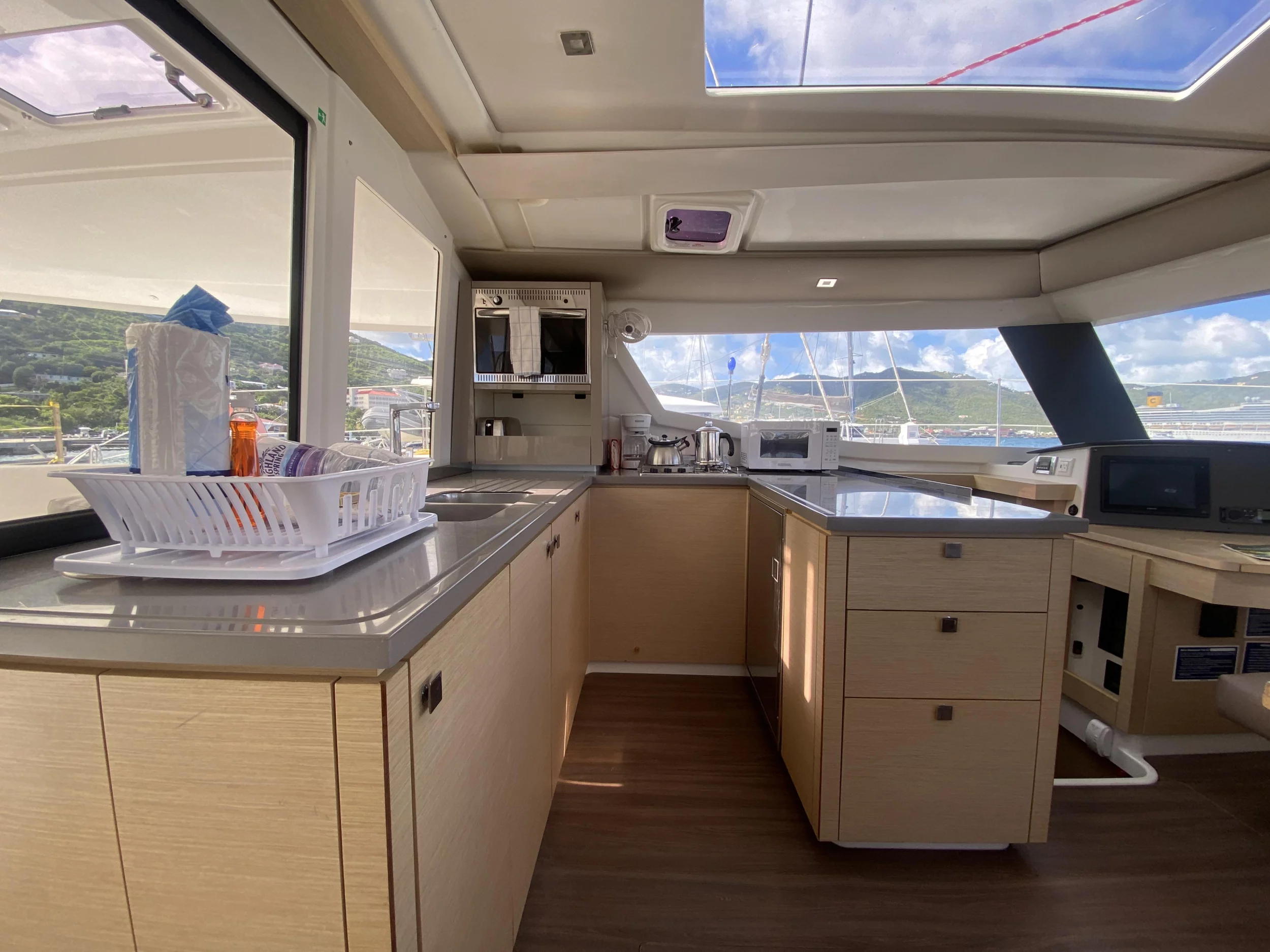 Fountaine Pajot Helia 44 Evolution (Peacemaker)  - 54