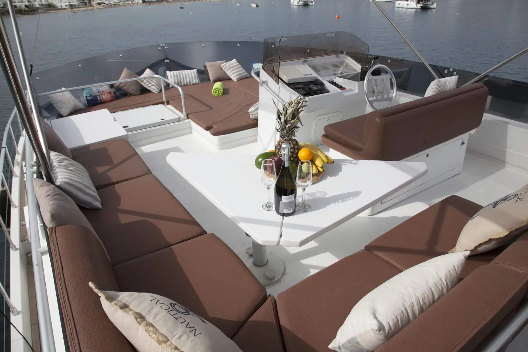 Ferretti 58/64ft (Ferretti)  - 25