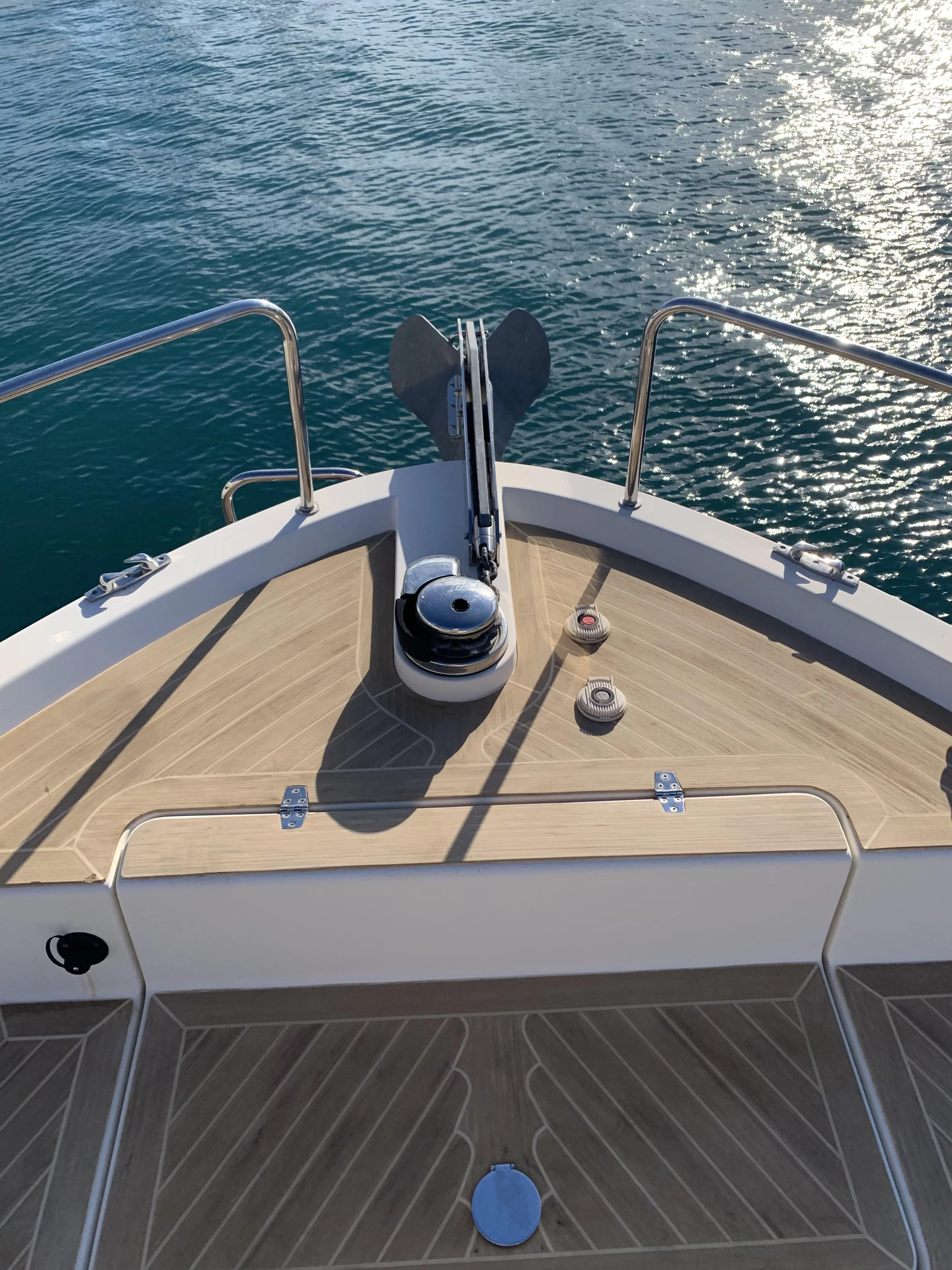 Delphia Escape 1350 (Vamia) anchor - 30