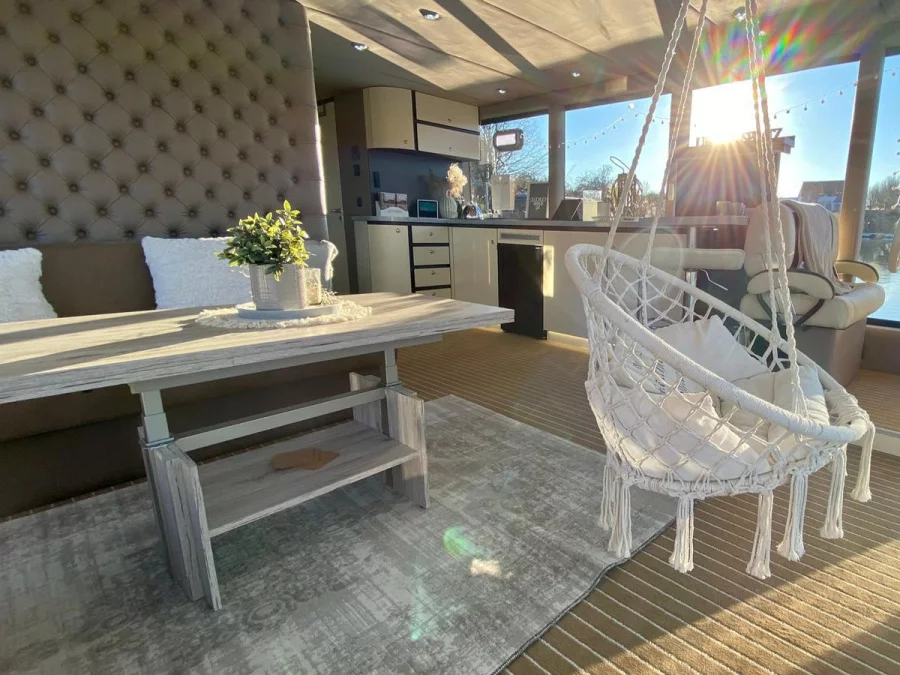 Houseboat (Luxboot) (Paris) Interior image - 3